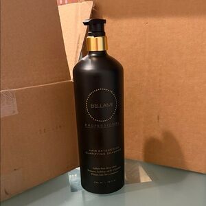 BELLAMI Professional Black Clarifying Shampoo with Gold Accents